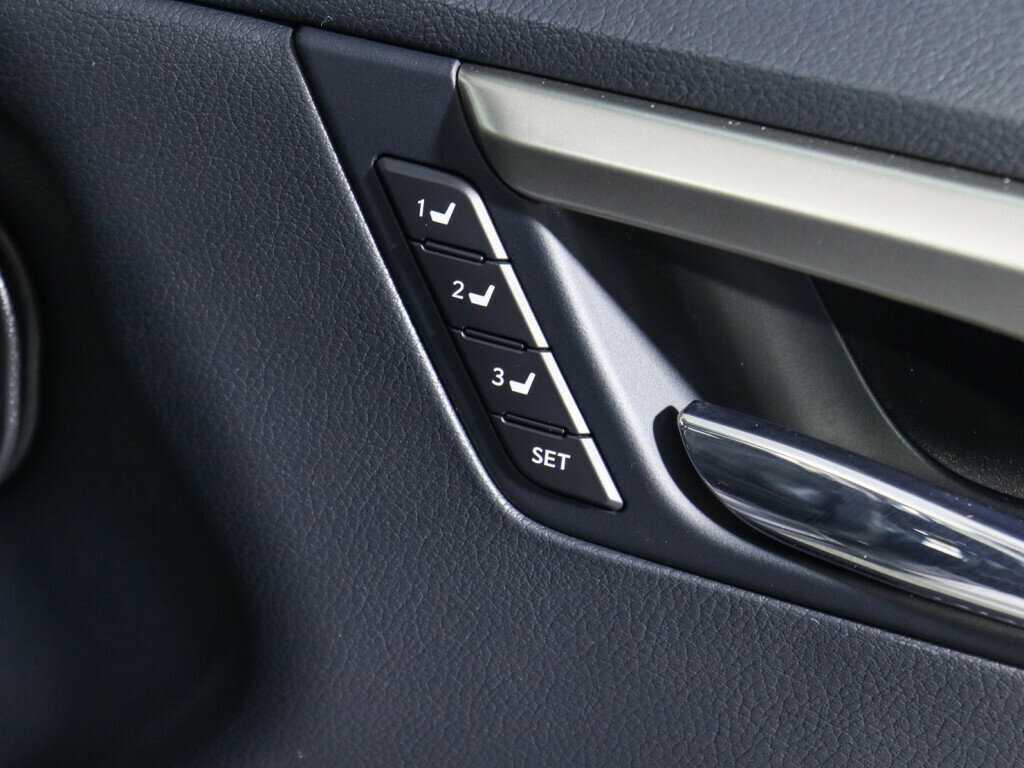 Купить Lexus RX 350, 2016, 75 001 км, фото №17