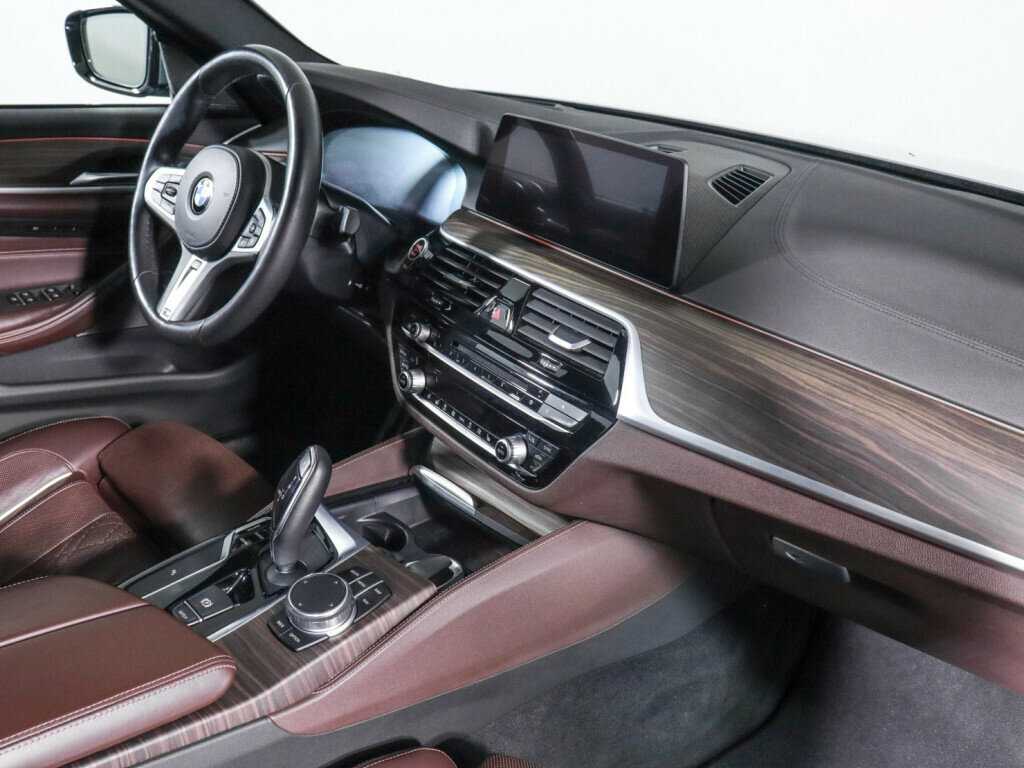 Купить BMW 5 серии 530d xDrive, 2018, 63 400 км, фото №7
