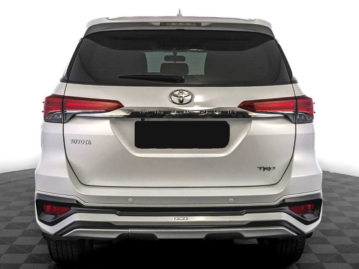 Купить Toyota Fortuner, 2019, 65 140 км, фото №6