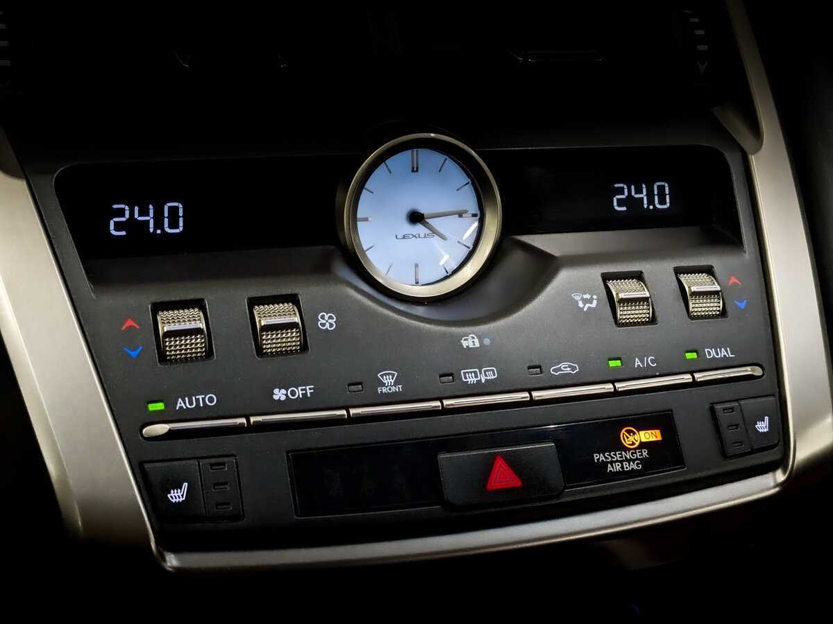 Купить Lexus NX 300, 2018, 180 729 км, фото №26