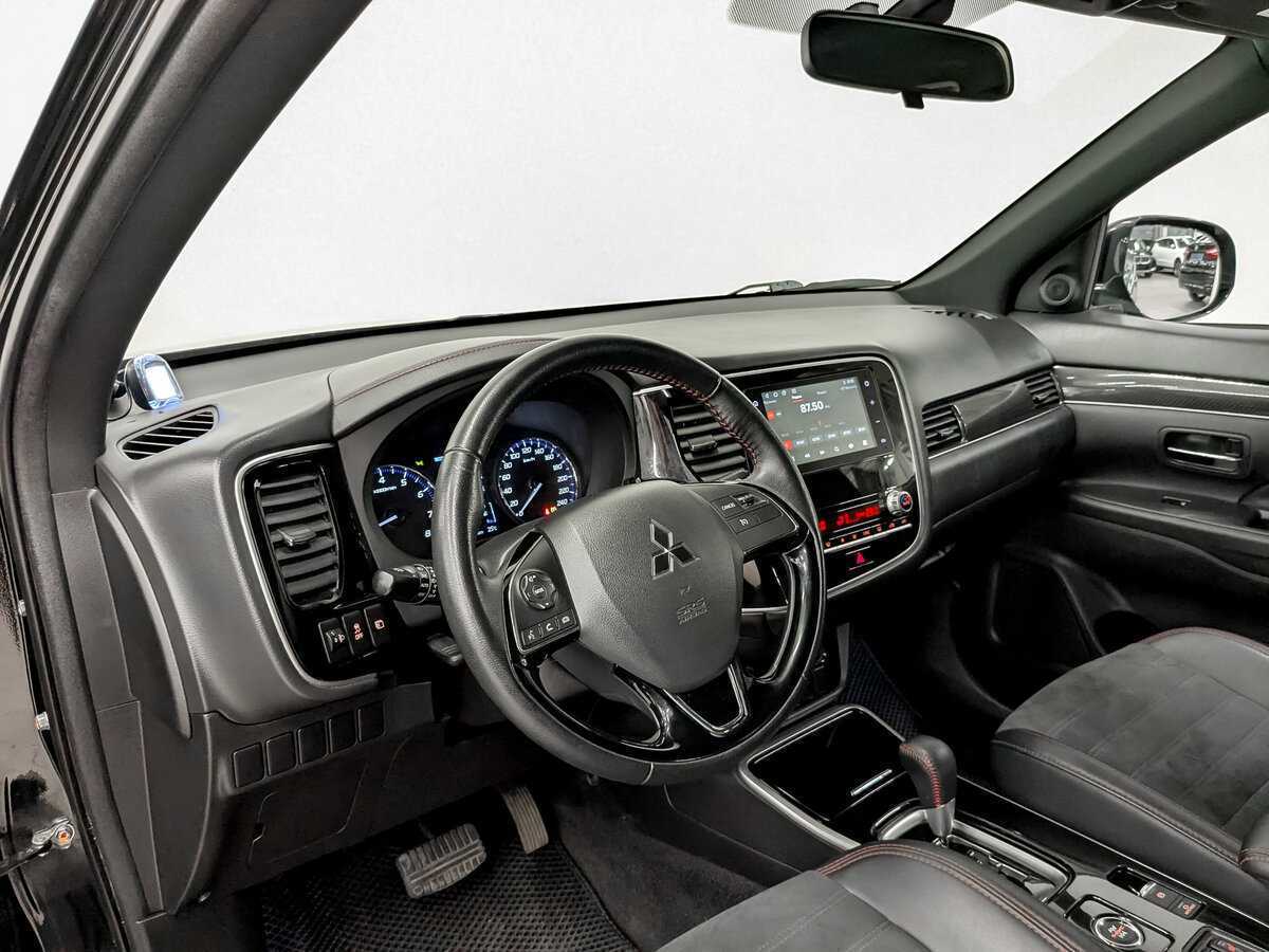 Купить Mitsubishi Outlander, 2021, 58 345 км, фото №16
