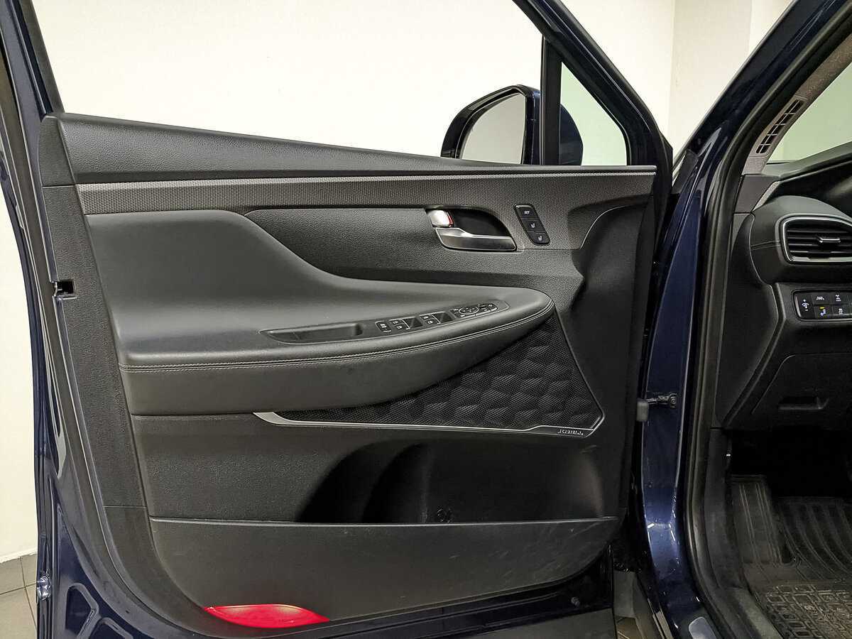 Купить Hyundai Santa Fe, 2018, 75 453 км, фото №17