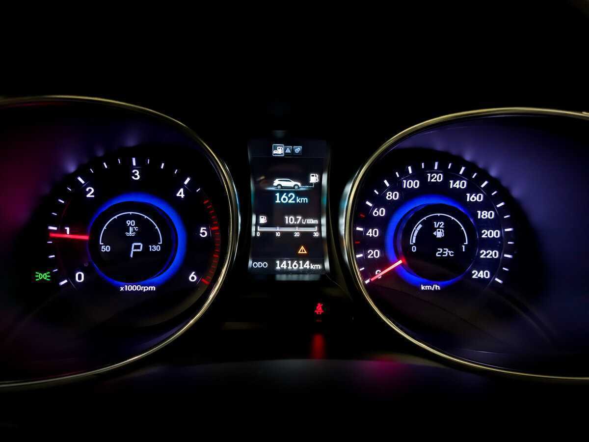 Купить Hyundai Santa Fe, 2015, 141 611 км, фото №13