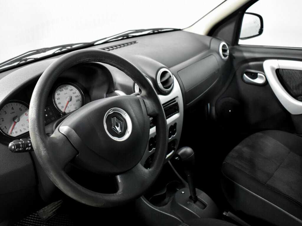 Купить Renault Logan, 2011, 106 000 км, фото №9