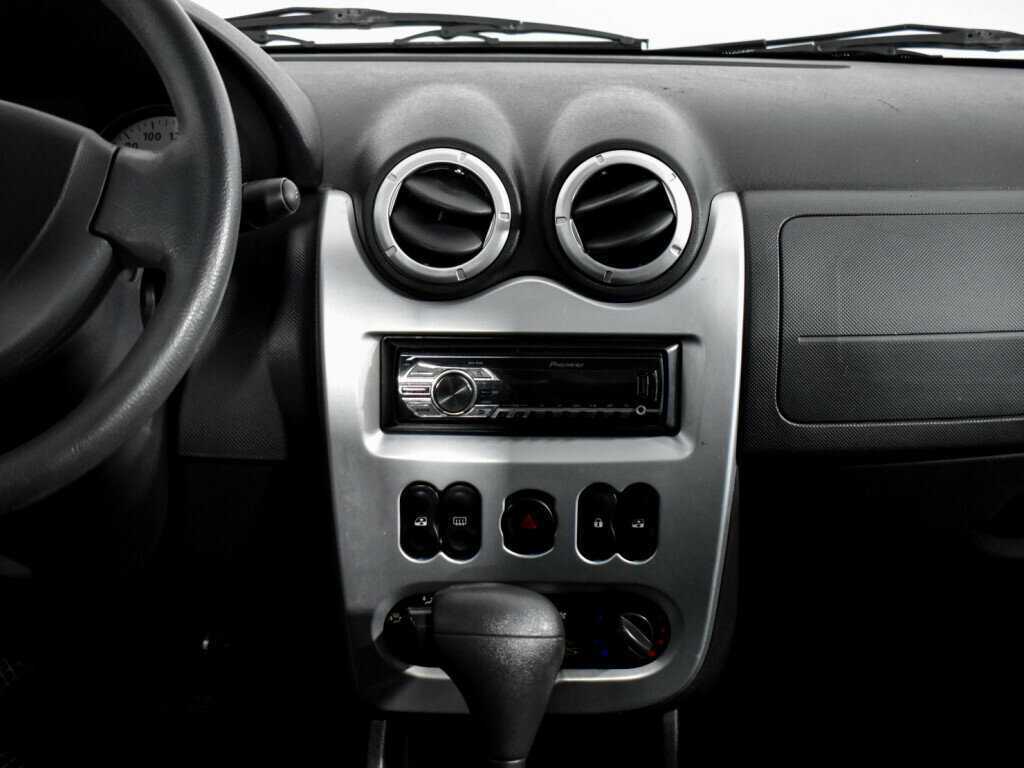 Купить Renault Logan, 2011, 106 000 км, фото №12