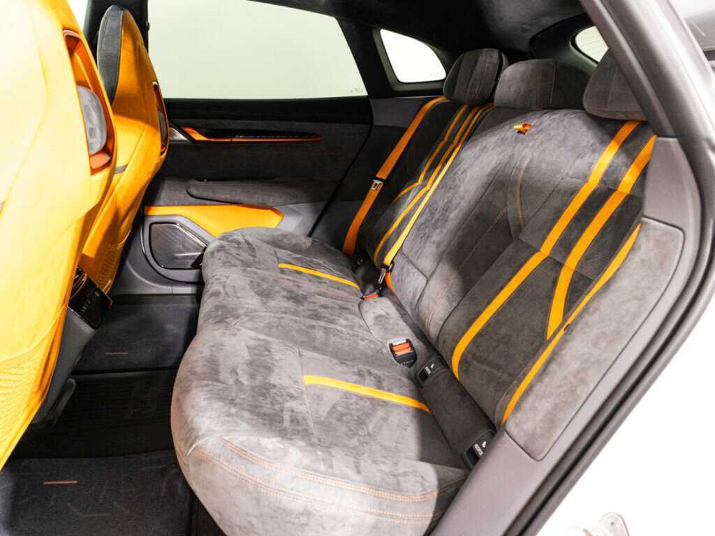 Купить Zeekr 001 100 kWh, 2023, 16 272 км, фото №10