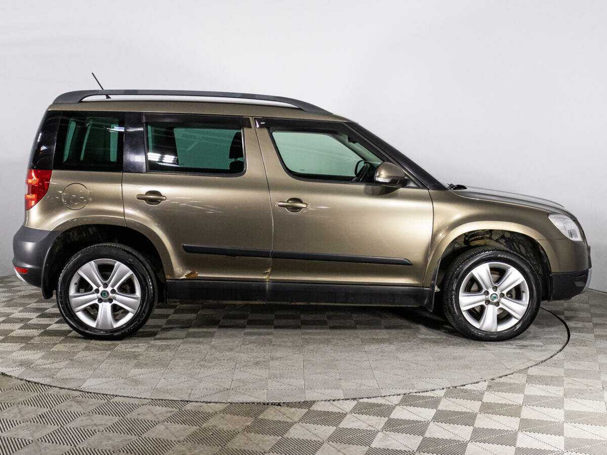 Купить Skoda Yeti, 2011, 211 281 км, фото №4
