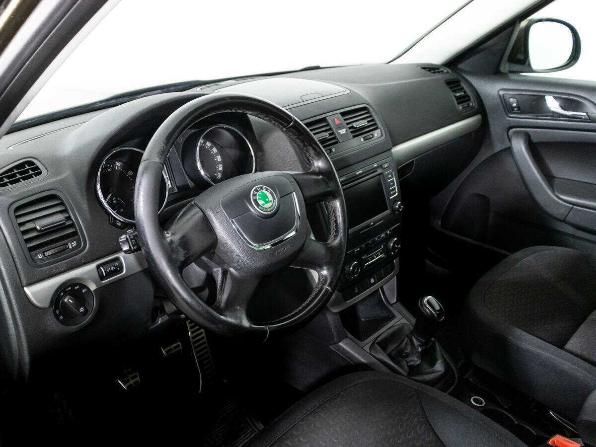 Купить Skoda Yeti, 2011, 211 281 км, фото №11