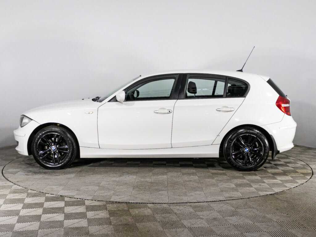 Купить BMW 1 серии 116i, 2011, 158 940 км, фото №8