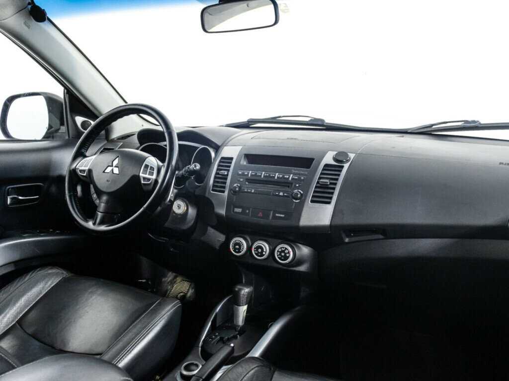 Купить Mitsubishi Outlander, 2008, 346 534 км, фото №9