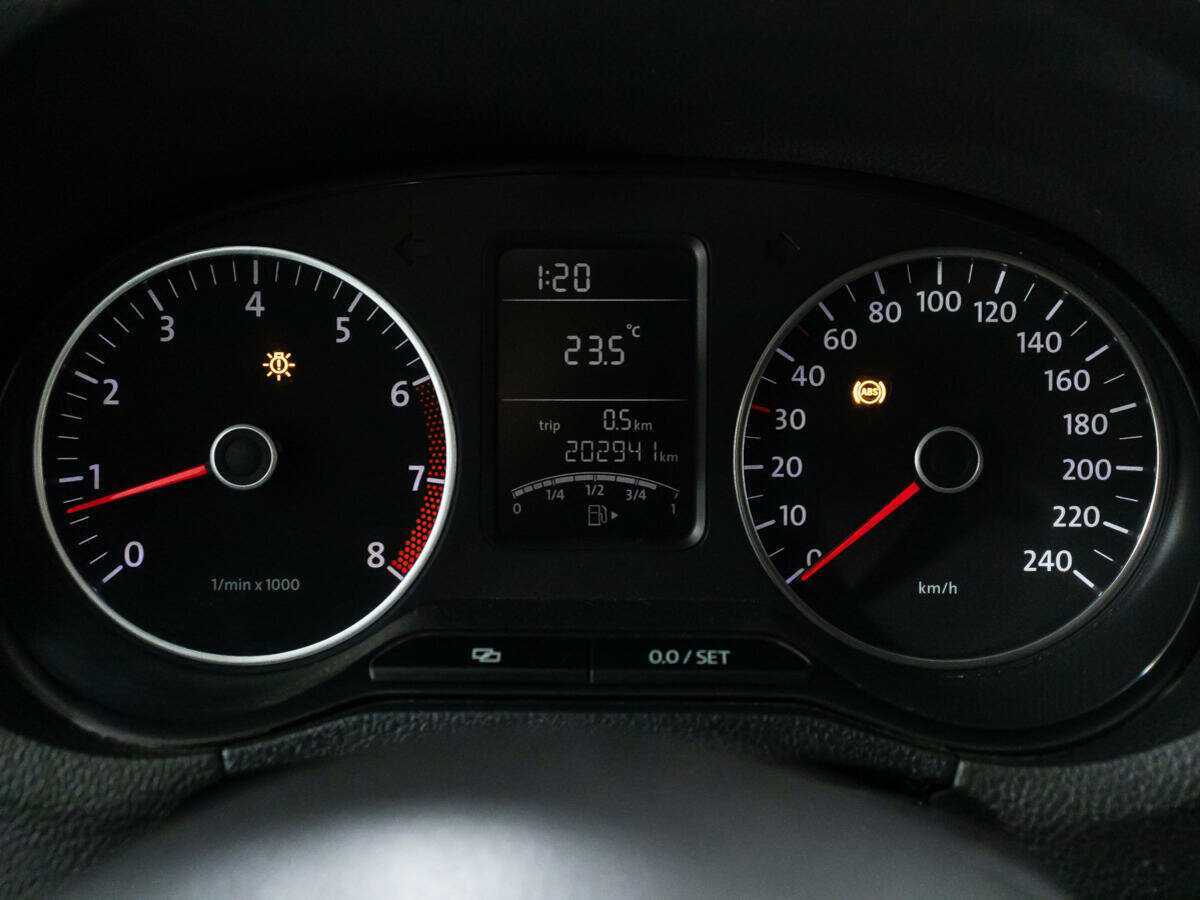 Купить Volkswagen Polo, 2010, 202 940 км, фото №12