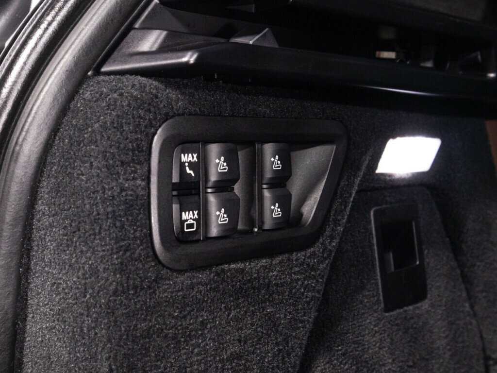 Купить BMW X7 M50d, 2020, 97 977 км, фото №18