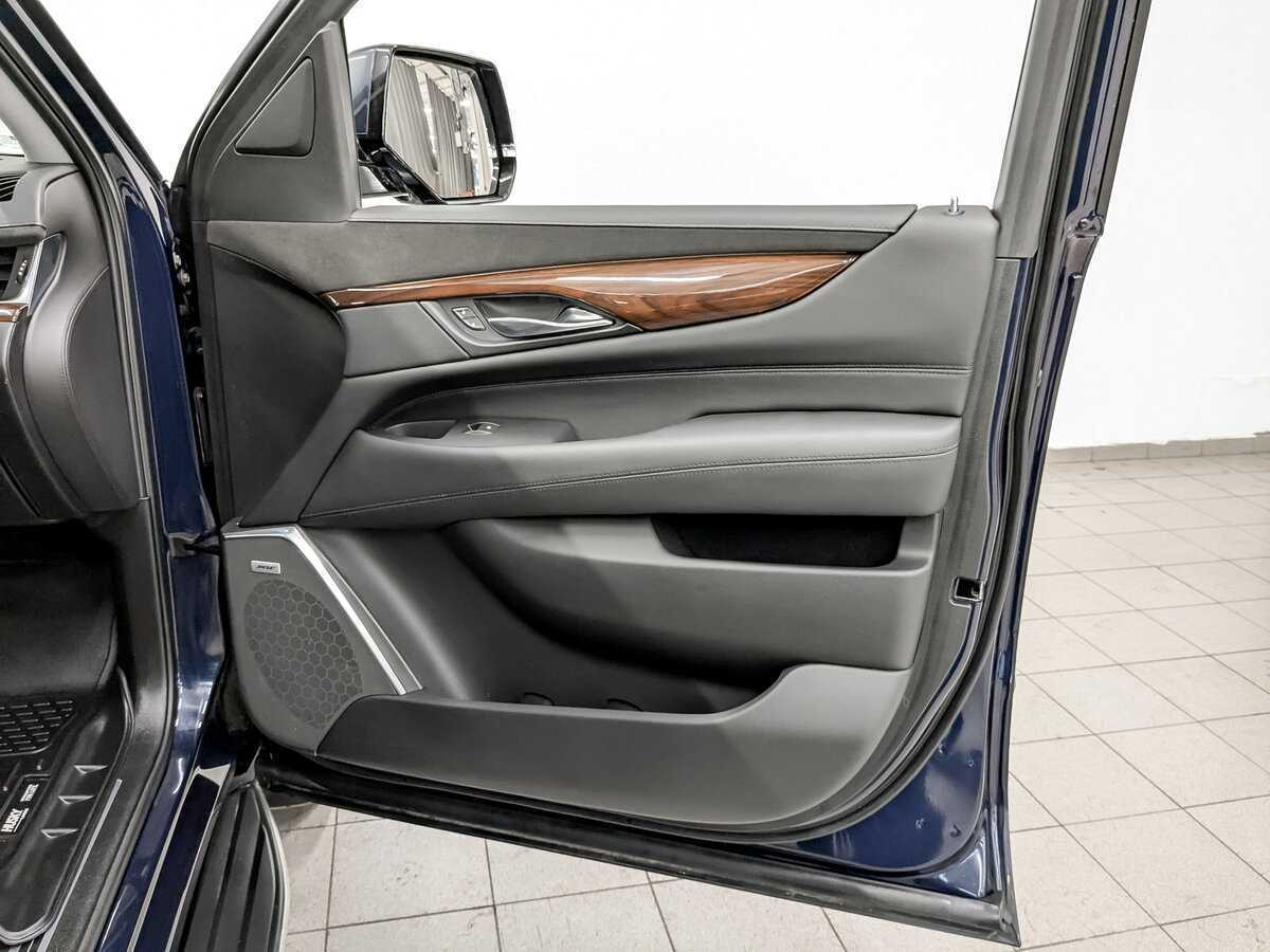 Купить Cadillac Escalade, 2018, 164 155 км, фото №22