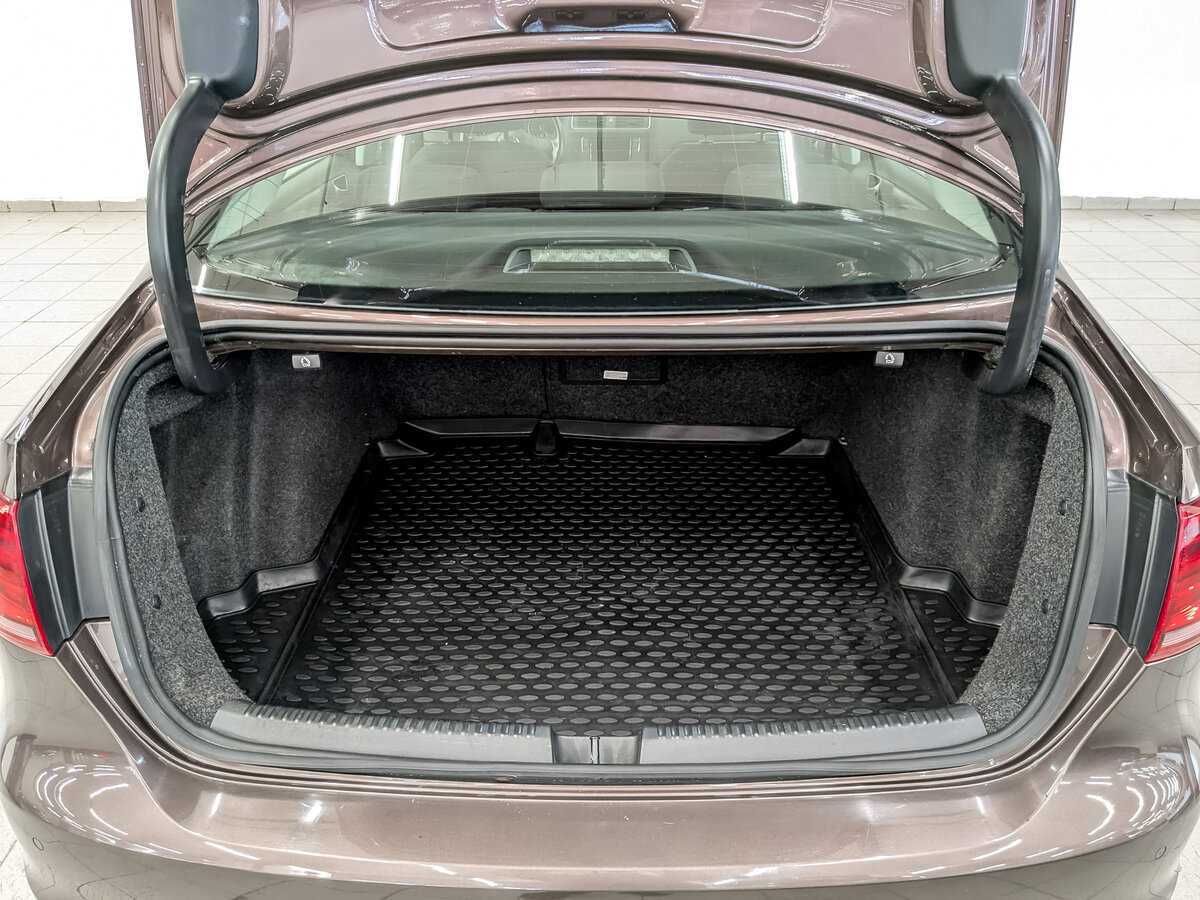 Купить Volkswagen Jetta, 2014, 129 595 км, фото №10