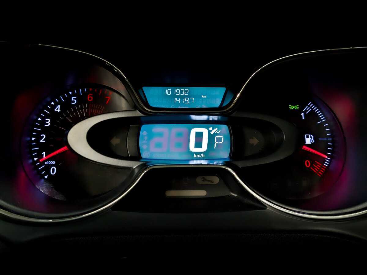 Купить Renault Kaptur, 2017, 181 705 км, фото №13