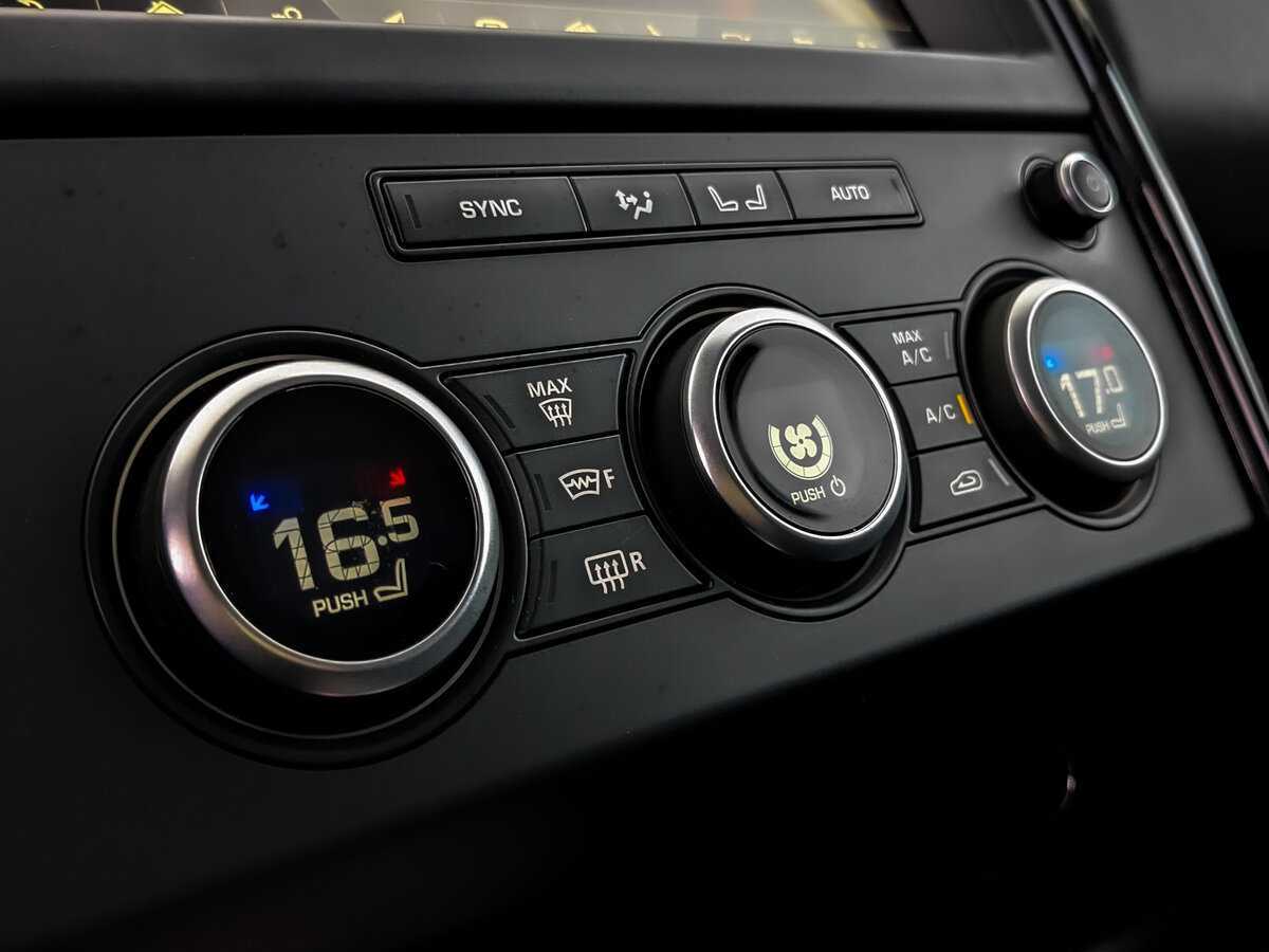 Купить Land Rover Discovery, 2019, 97 974 км, фото №28