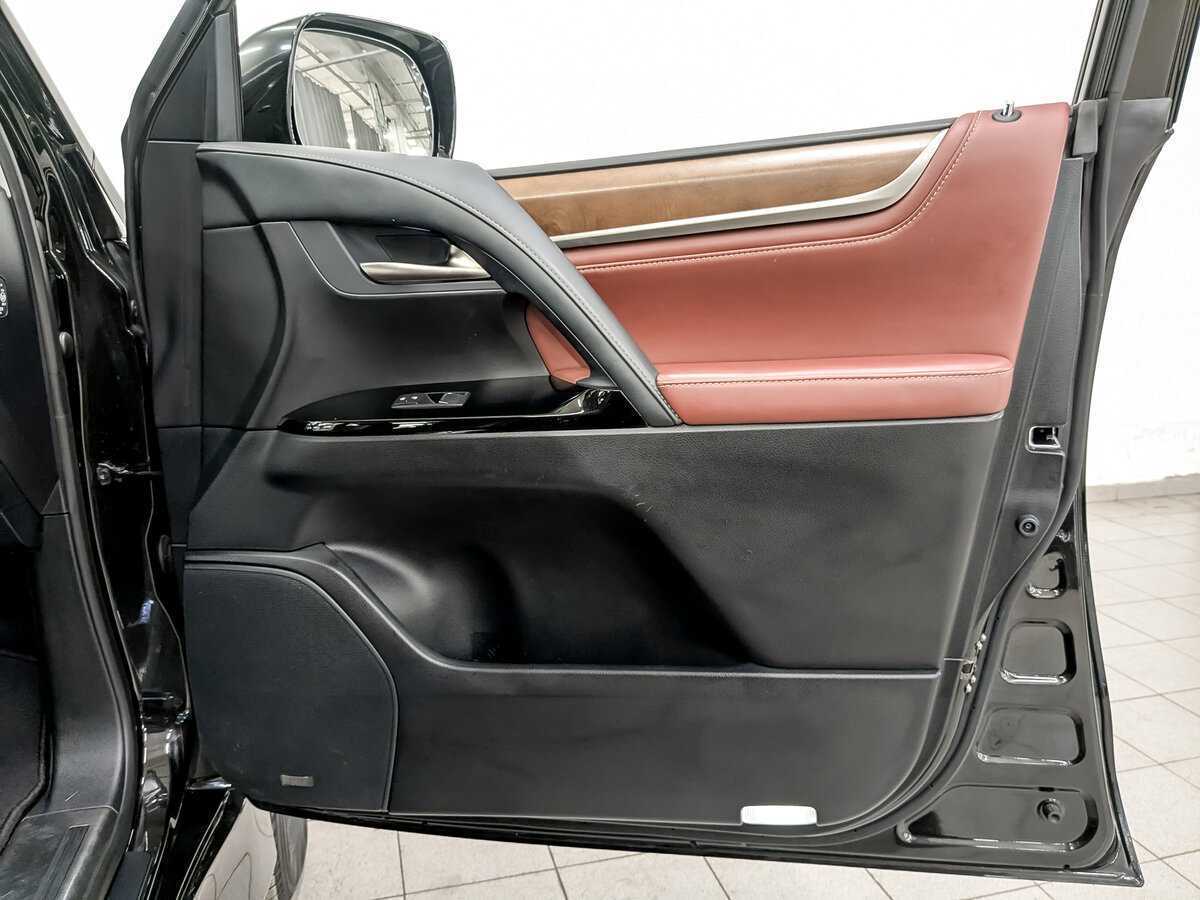 Купить Lexus LX 450d, 2017, 198 607 км, фото №25