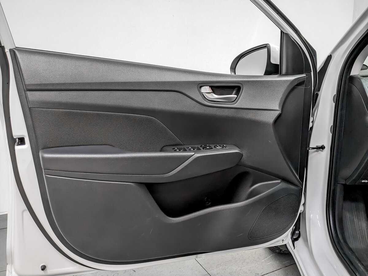 Купить Hyundai Solaris, 2021, 38 055 км, фото №20