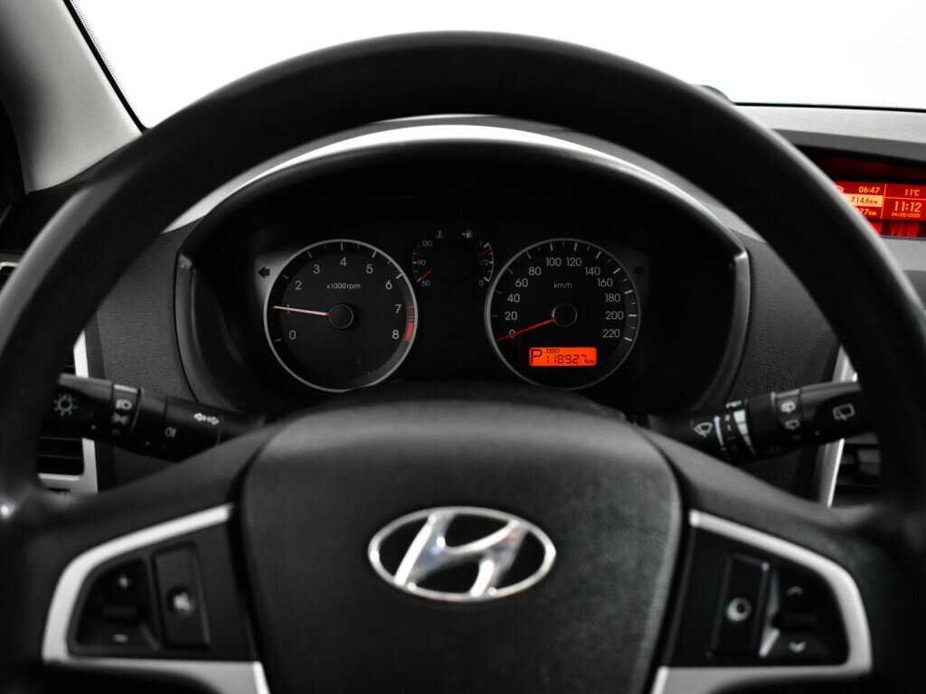 Купить Hyundai i20, 2009, 118 886 км, фото №11