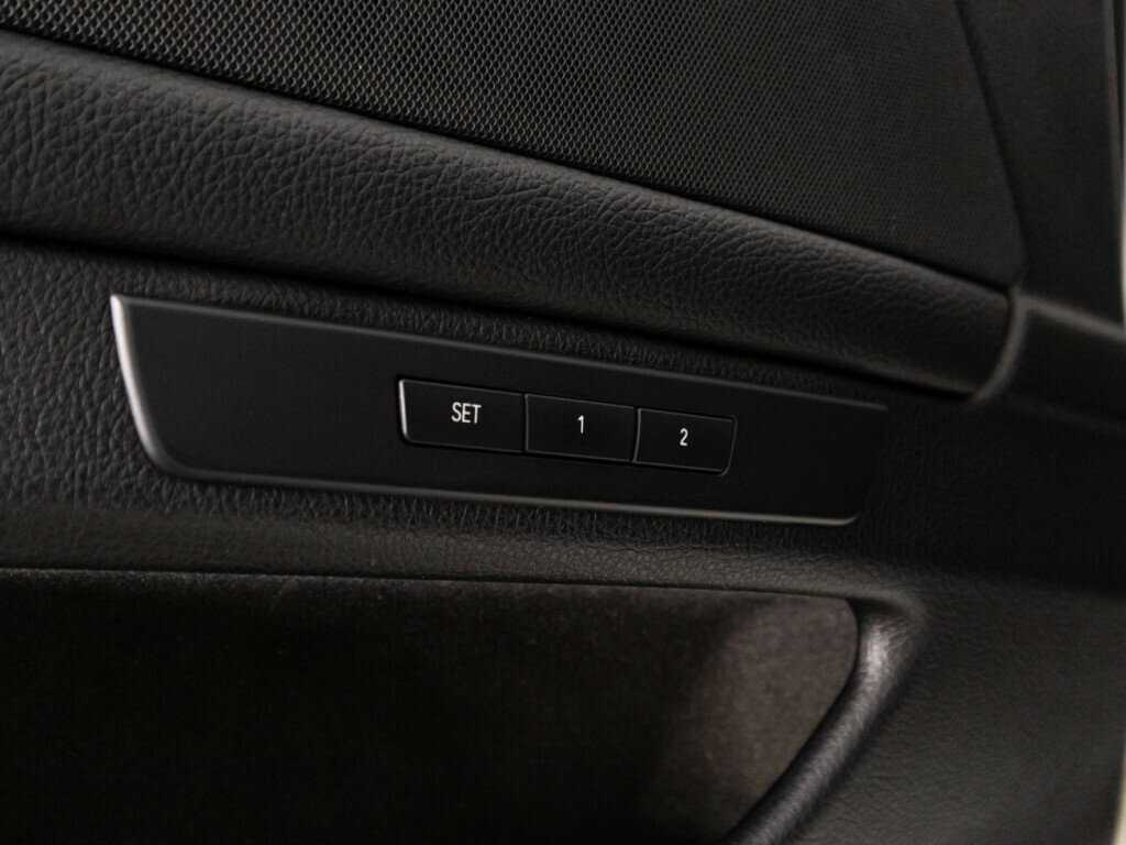 Купить BMW 5 серии 530d xDrive, 2016, 193 000 км, фото №18