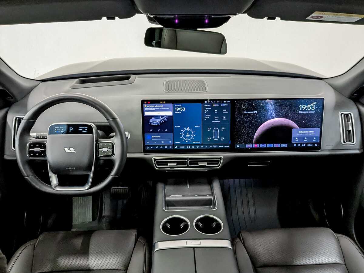 Купить LiXiang L9 44.5 kWh, 2023, 42 449 км, фото №14