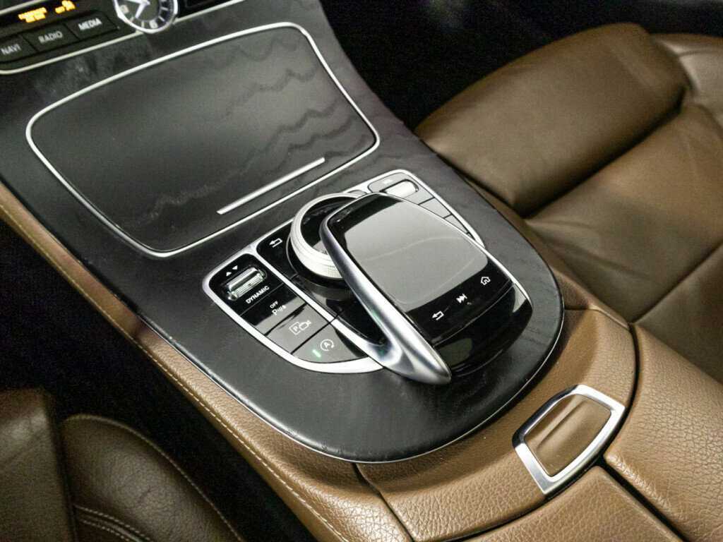 Купить Mercedes-Benz E-Класс 220 d, 2019, 118 615 км, фото №18