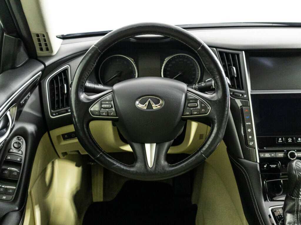 Купить Infiniti Q50, 2015, 112 679 км, фото №20