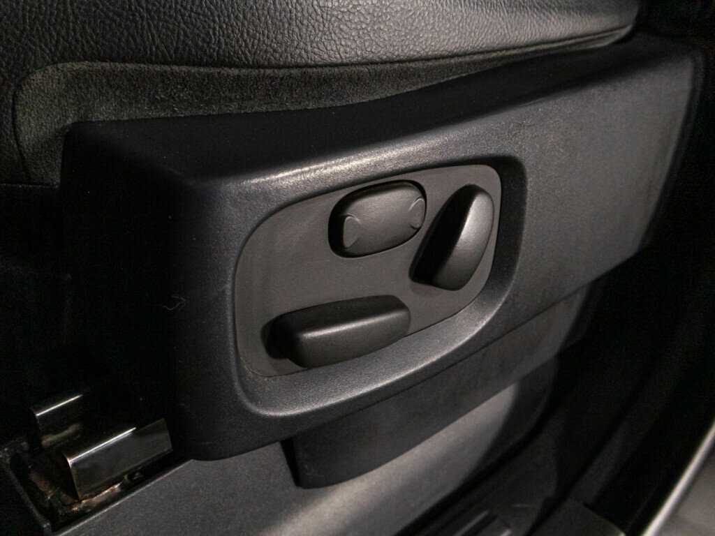 Купить Land Rover Discovery, 2009, 239 267 км, фото №18