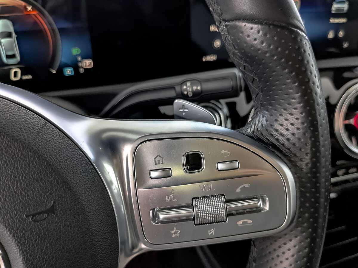 Купить Mercedes-Benz A-Класс 200, 2019, 76 134 км, фото №27