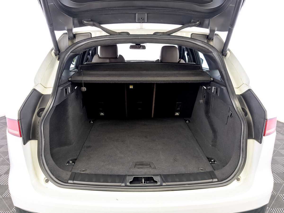 Купить Jaguar F-Pace, 2016, 141 476 км, фото №10