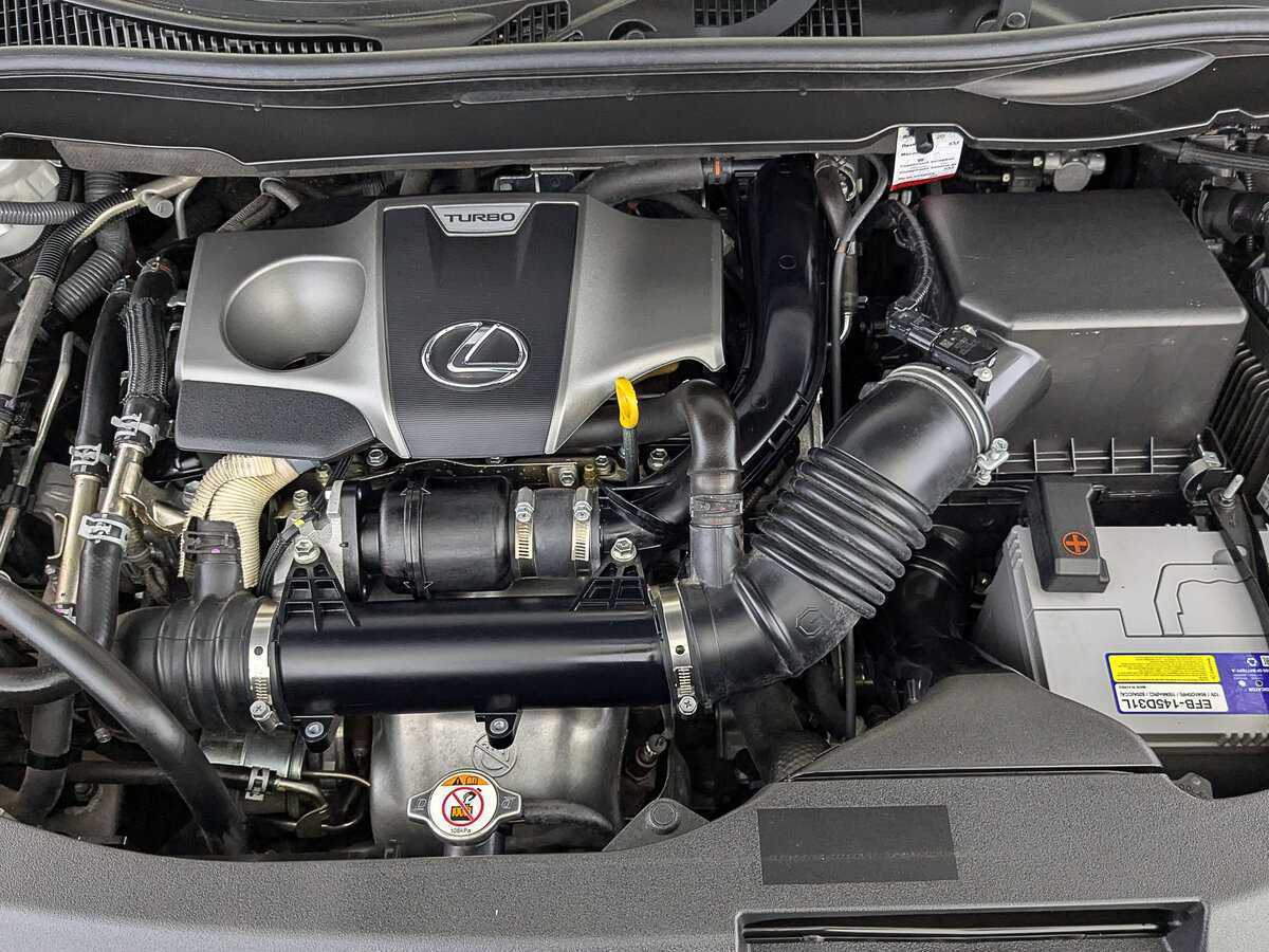 Купить Lexus RX 200t, 2017, 110 118 км, фото №9