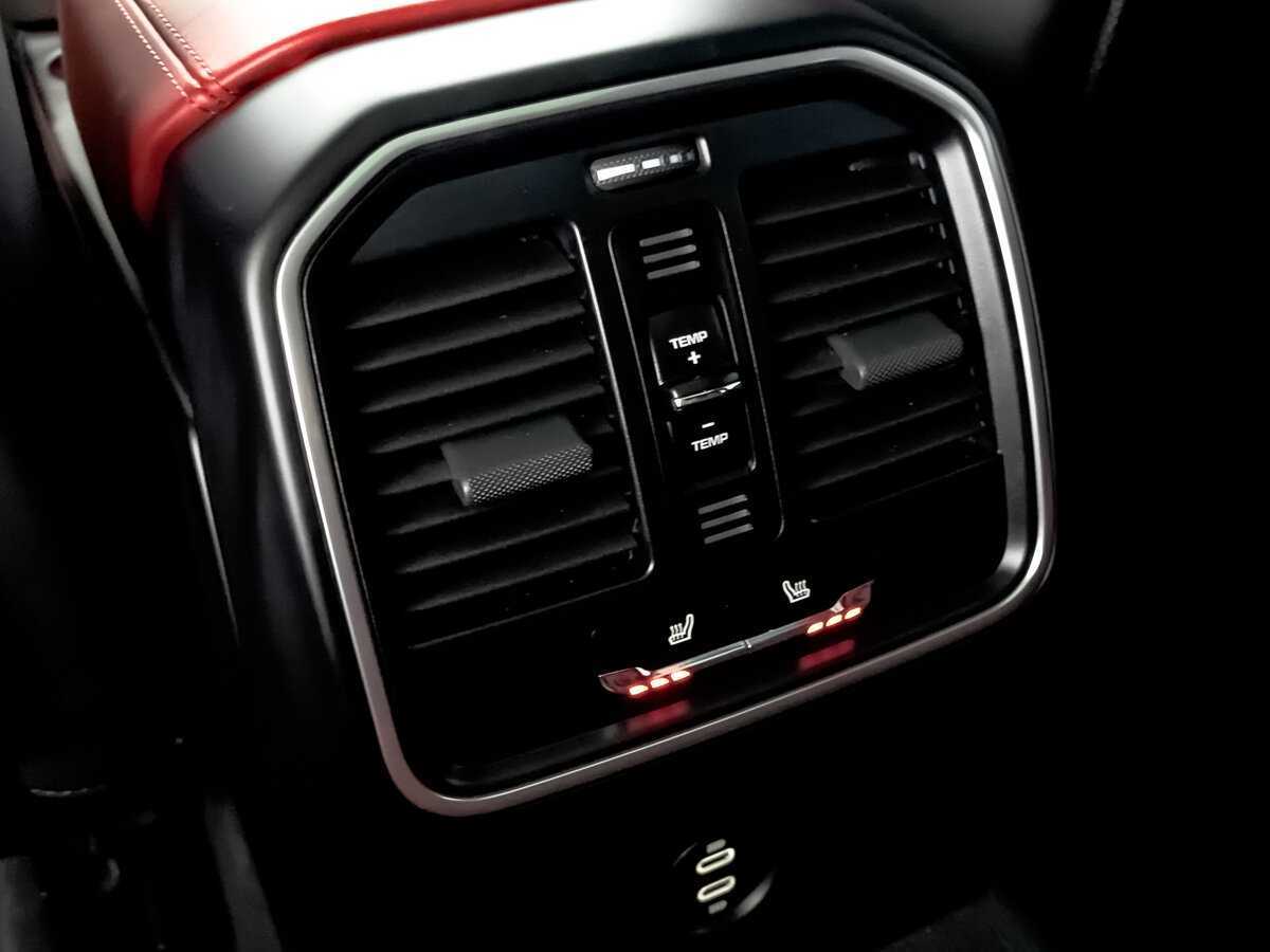 Купить Porsche Macan, 2021, 75 009 км, фото №30