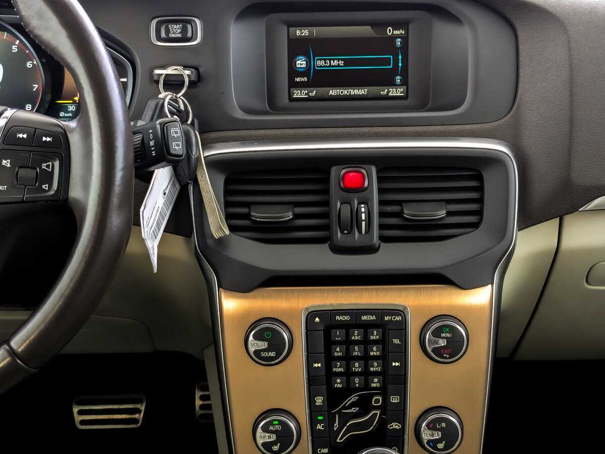 Купить Volvo V40, 2013, 157 073 км, фото №15