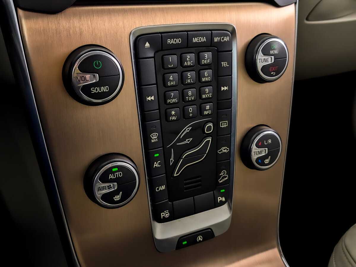 Купить Volvo V40, 2013, 157 073 км, фото №25