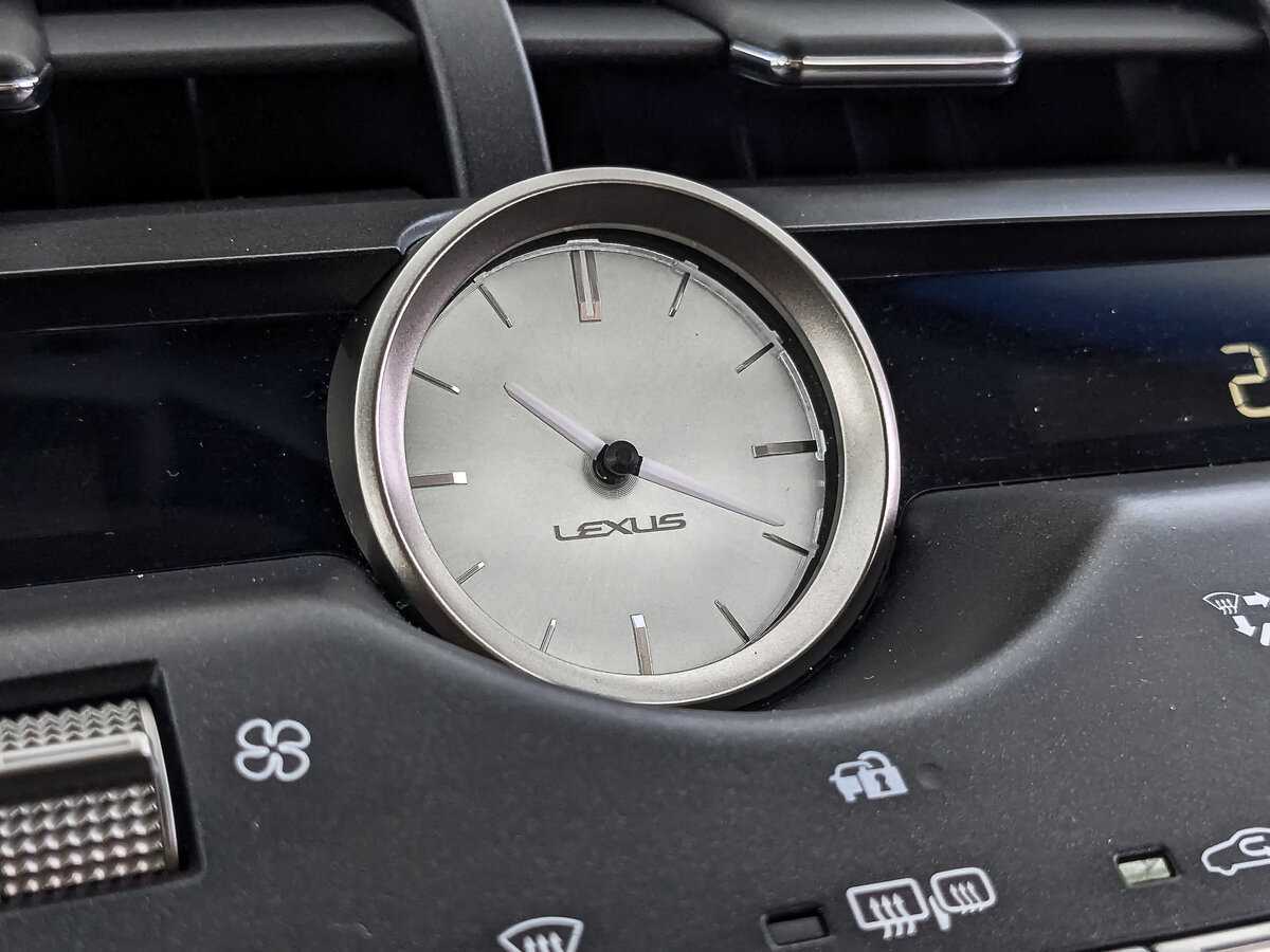 Купить Lexus NX 200, 2019, 75 156 км, фото №29