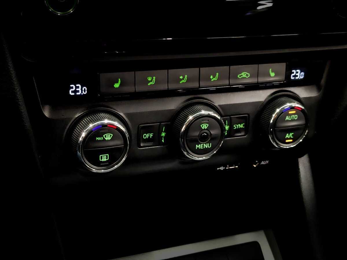 Купить Skoda Octavia, 2016, 229 395 км, фото №25