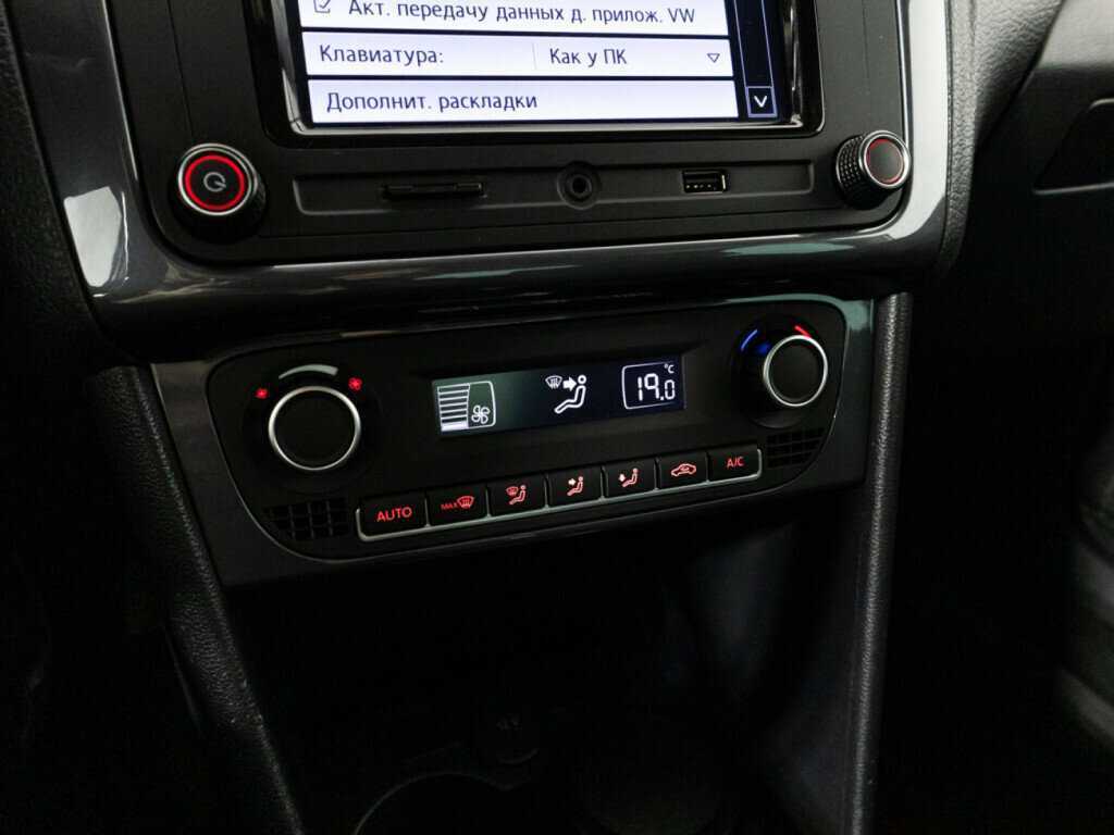 Купить Volkswagen Polo, 2018, 59 631 км, фото №17