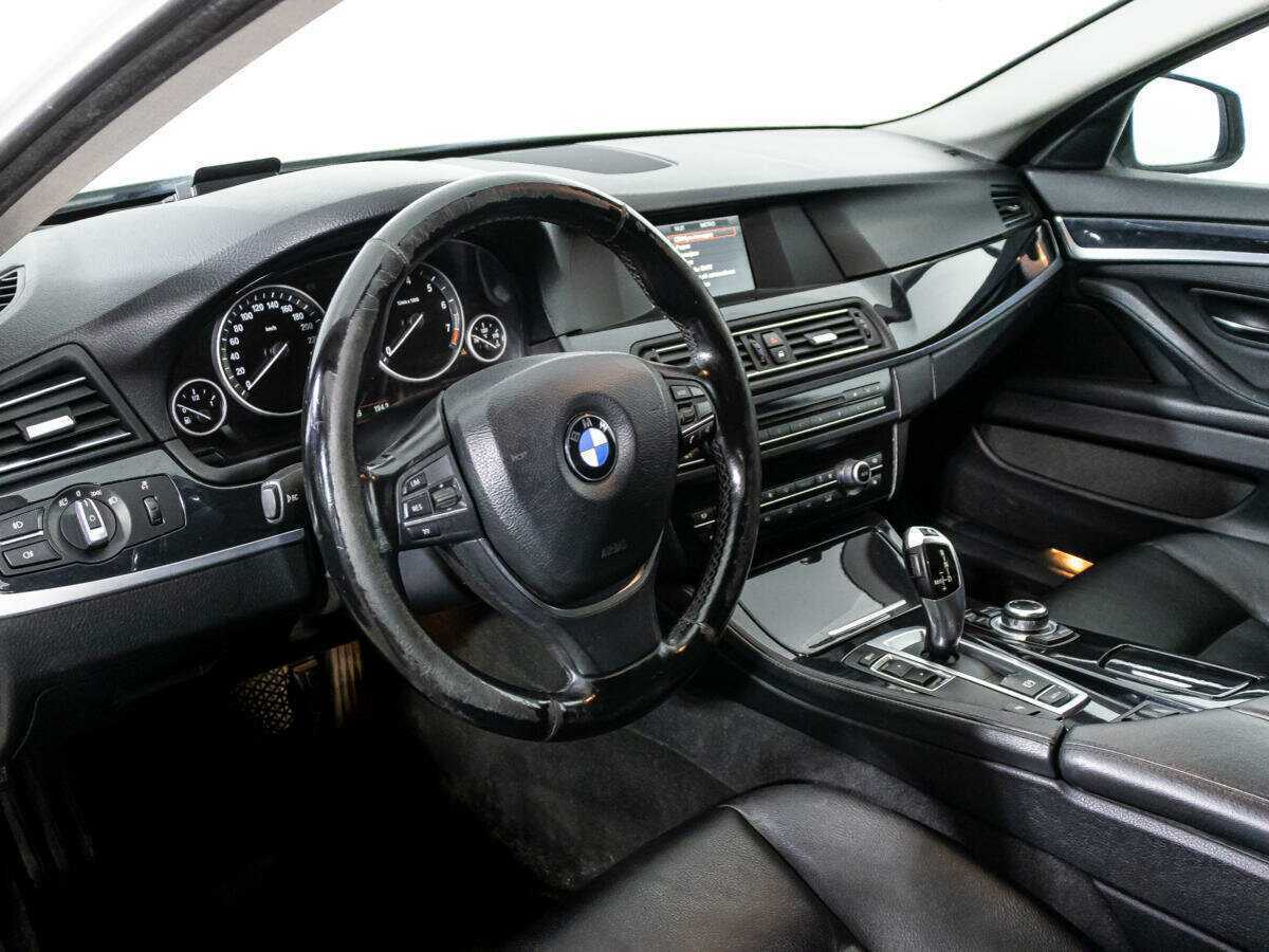 Купить BMW 5 серии 520i, 2012, 191 944 км, фото №11