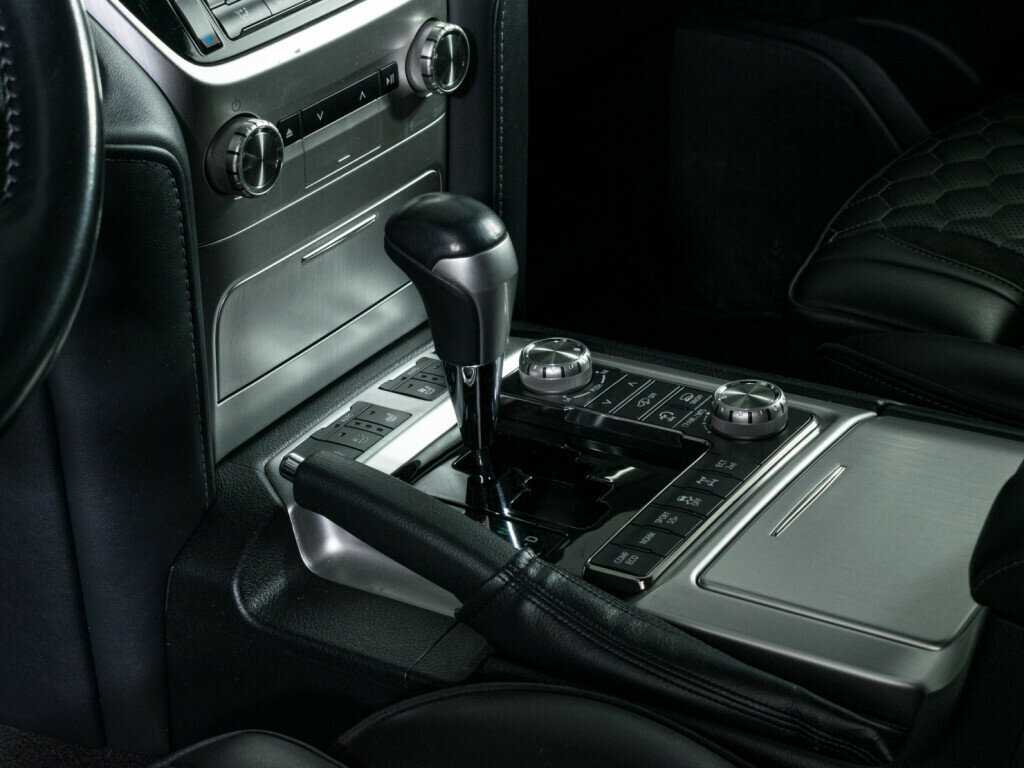 Купить Toyota Land Cruiser, 2019, 142 787 км, фото №17