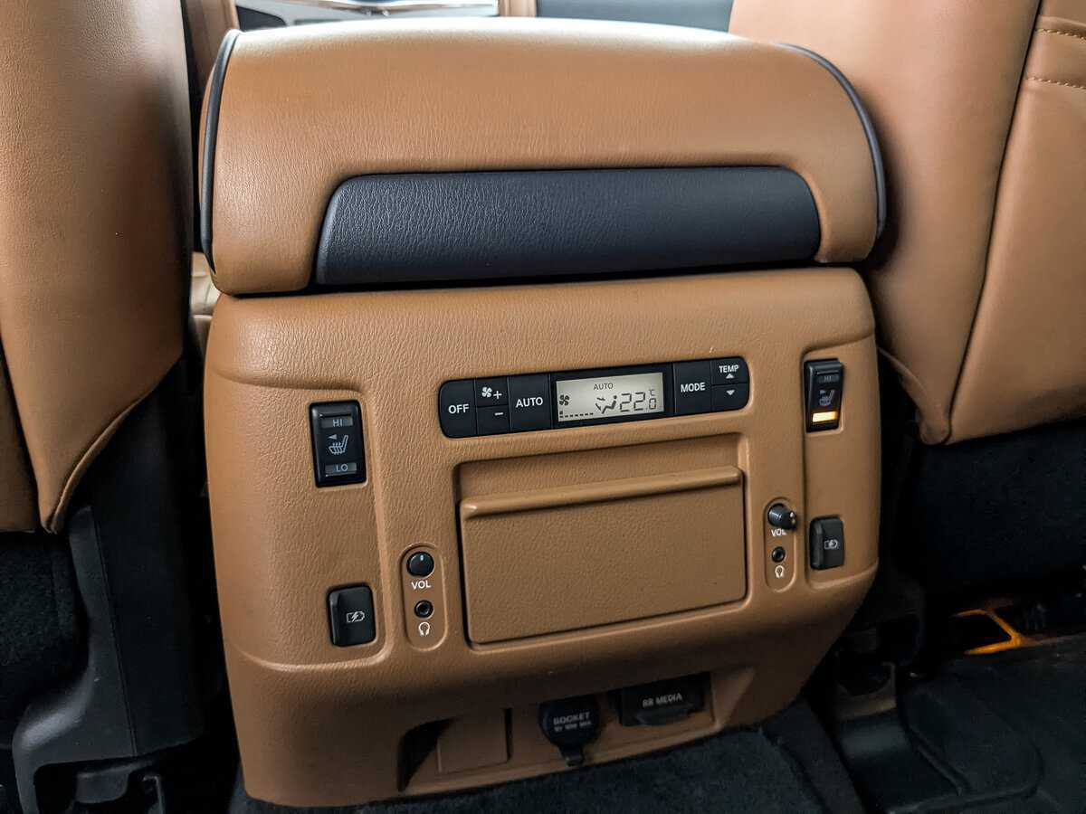 Купить Infiniti QX80, 2018, 113 000 км, фото №30