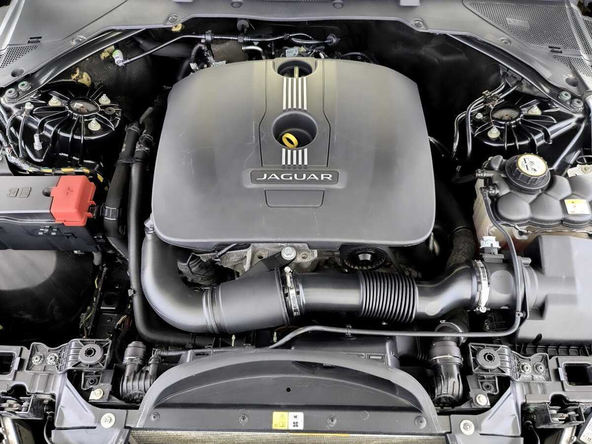 Купить Jaguar XE, 2015, 125 455 км, фото №9