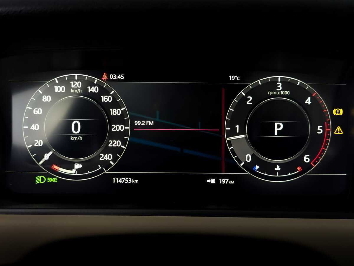 Купить Land Rover Range Rover Velar, 2018, 114 743 км, фото №13