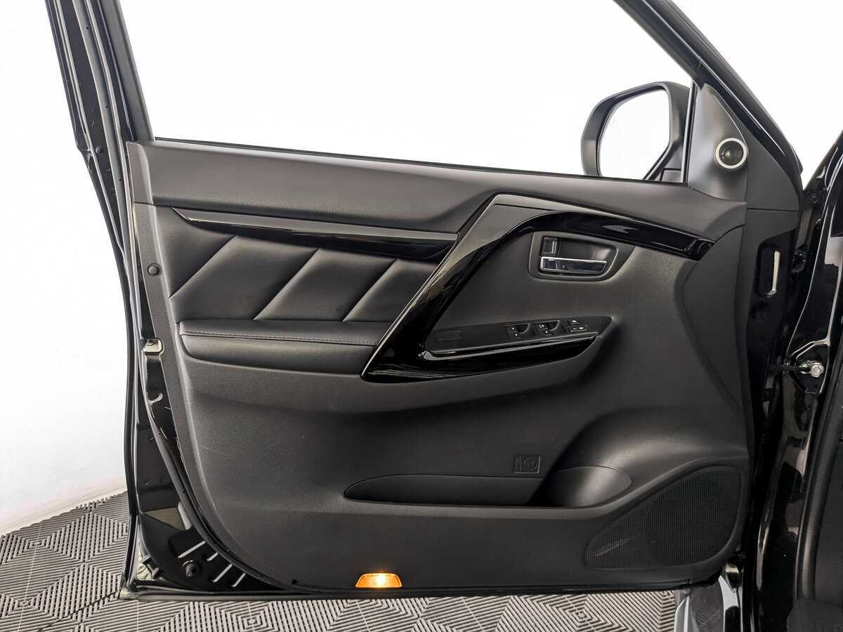 Купить Mitsubishi Pajero Sport, 2020, 99 060 км, фото №17