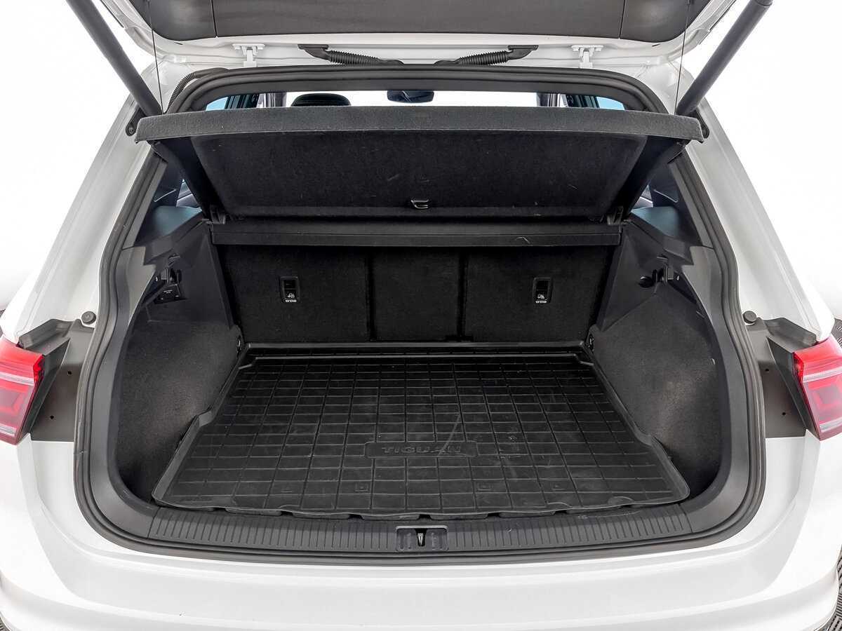 Купить Volkswagen Tiguan, 2021, 110 791 км, фото №10
