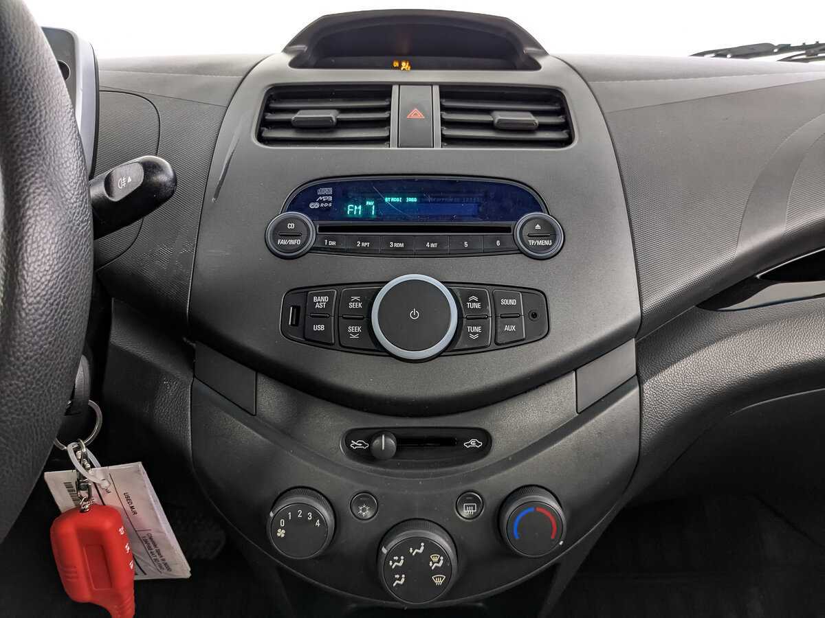 Купить Chevrolet Spark, 2011, 82 880 км, фото №17