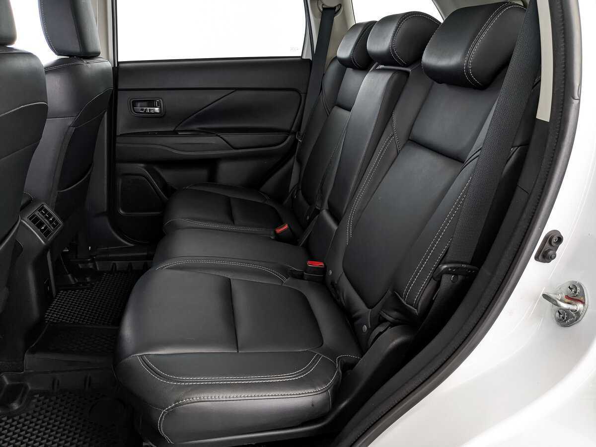 Купить Mitsubishi Outlander, 2021, 86 500 км, фото №16