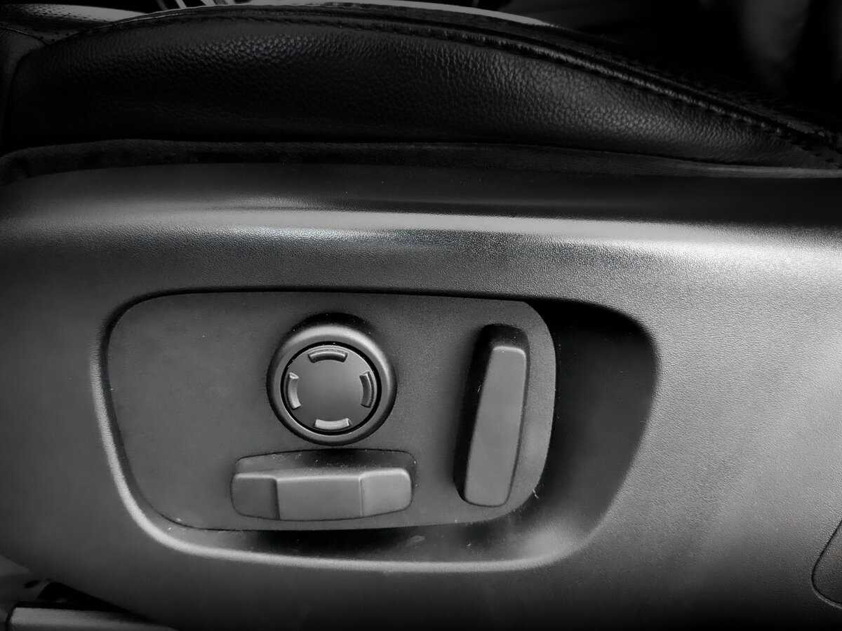 Купить Land Rover Discovery, 2019, 237 061 км, фото №21