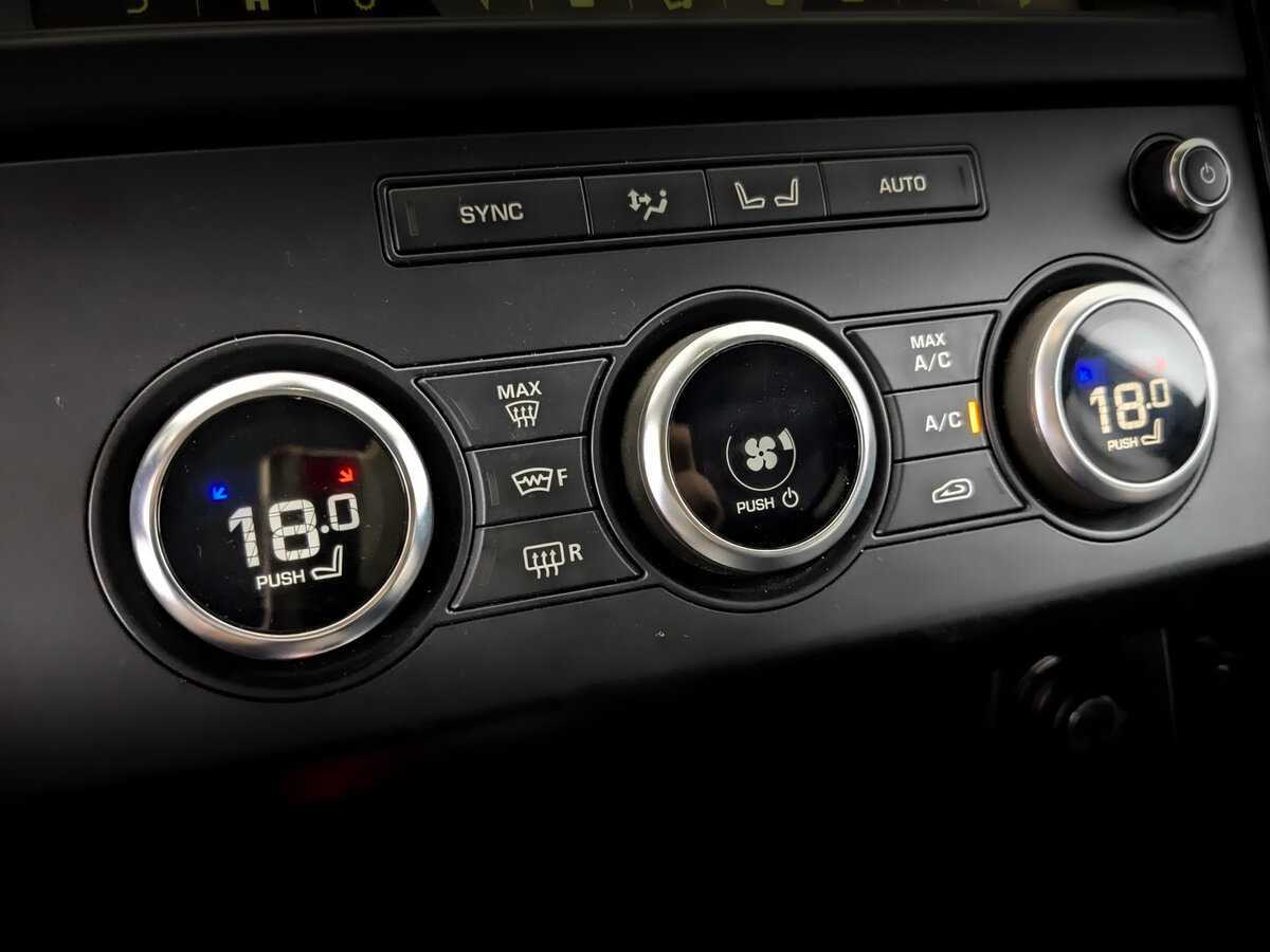 Купить Land Rover Discovery, 2019, 237 061 км, фото №28