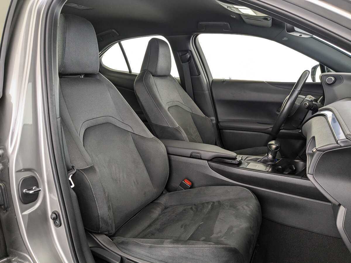 Купить Lexus UX 200, 2020, 49 869 км, фото №23
