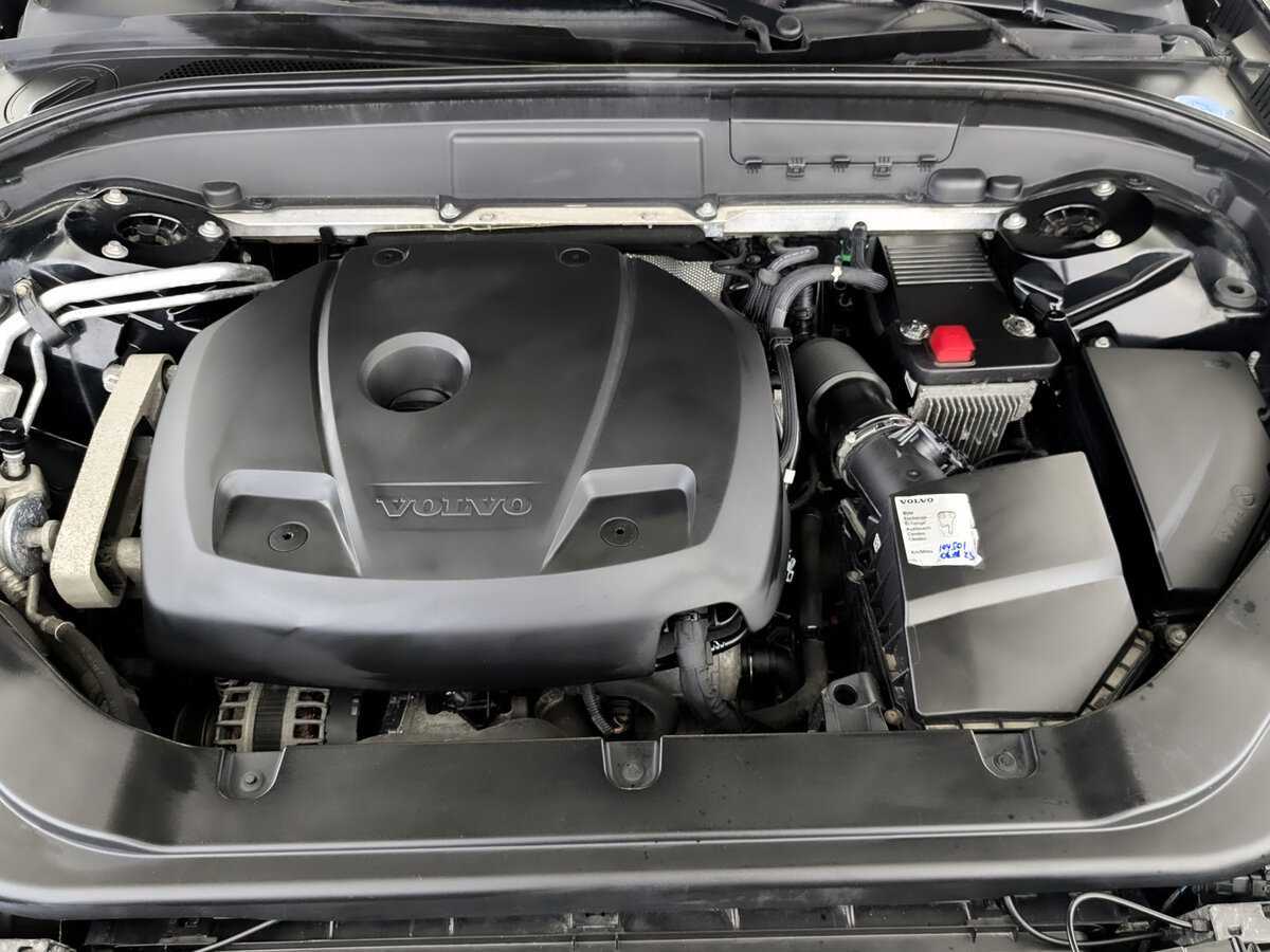 Купить Volvo XC60, 2018, 120 132 км, фото №9